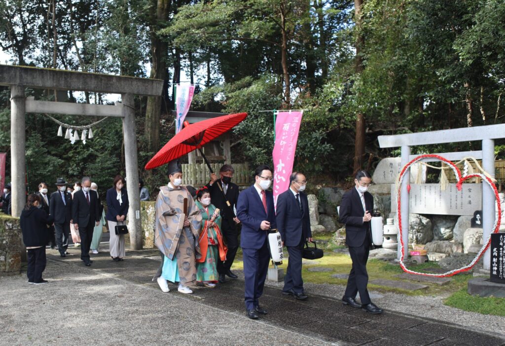 第１５回 榊原温泉のお雛さま「記念婚式」開催
